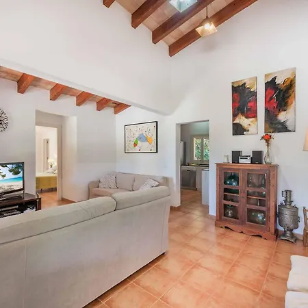 Cama Rotja Villa *
